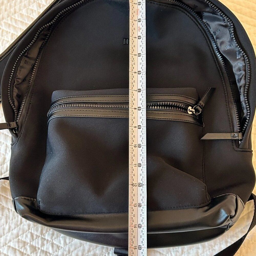 DKNY Neoprene &amp; Faux-Leather Zip-Top Backpack - New Without Tags - Picture 6 of 7